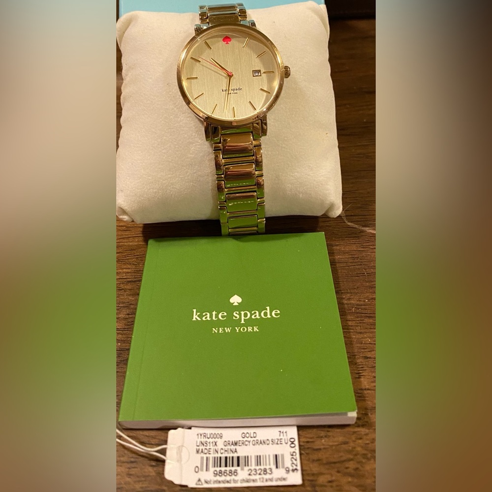 Kate Spade ♠️ gold tone watch